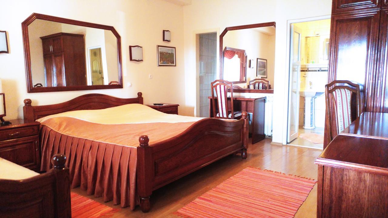 Hotel Derby Orasje ภายนอก รูปภาพ